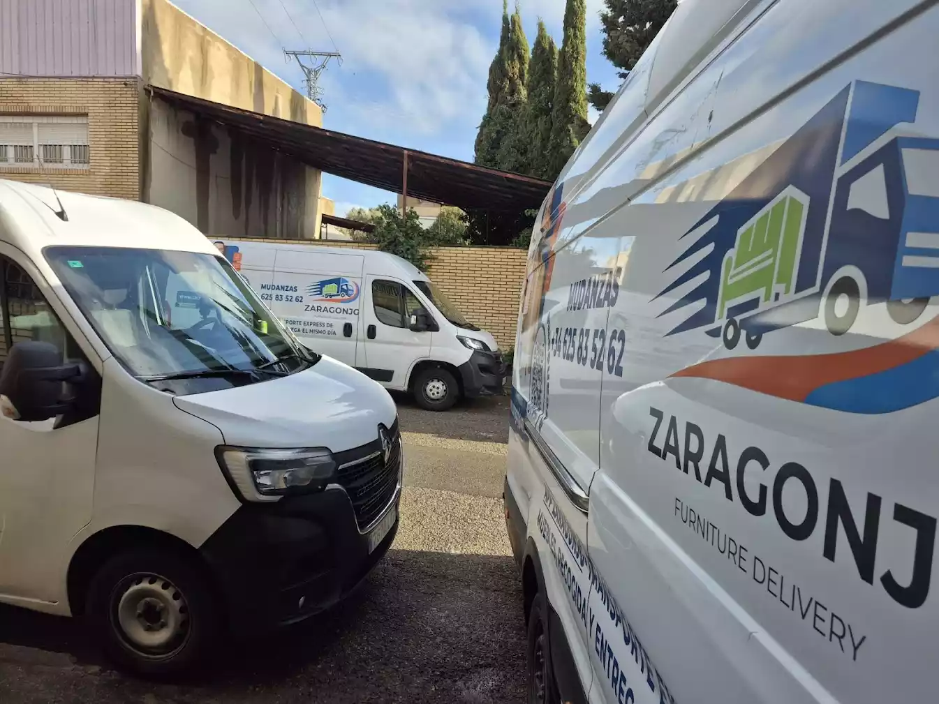 Flota de furgonetas para mudanzas urgentes en Madrid 24-48 horas